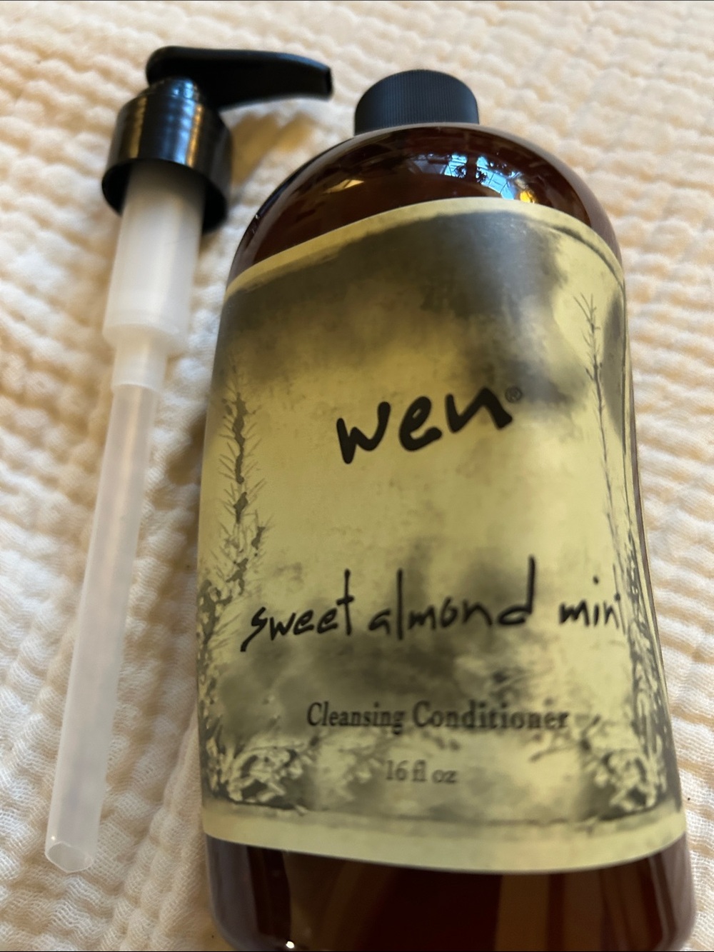 WEN Sweet Almond Mint Cleansing Conditioner - Brown Bottle, Yellow Label